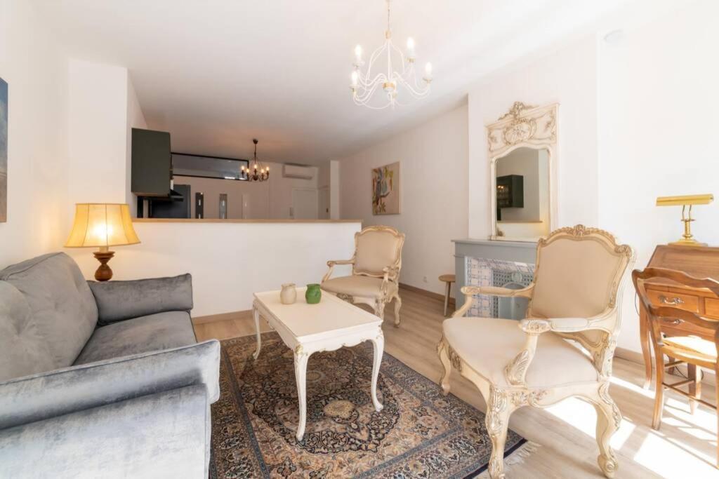 Bien D'Exception En Face Du Palais Des Papes Apartment อาวีญง ภายนอก รูปภาพ