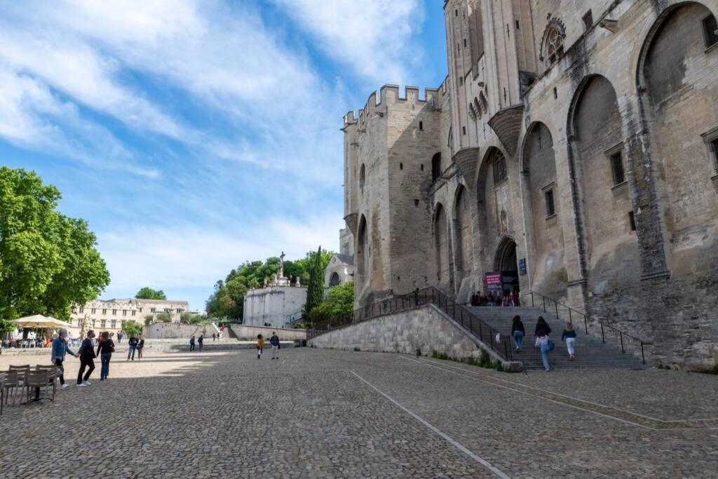 Bien D'Exception En Face Du Palais Des Papes Apartment อาวีญง ภายนอก รูปภาพ