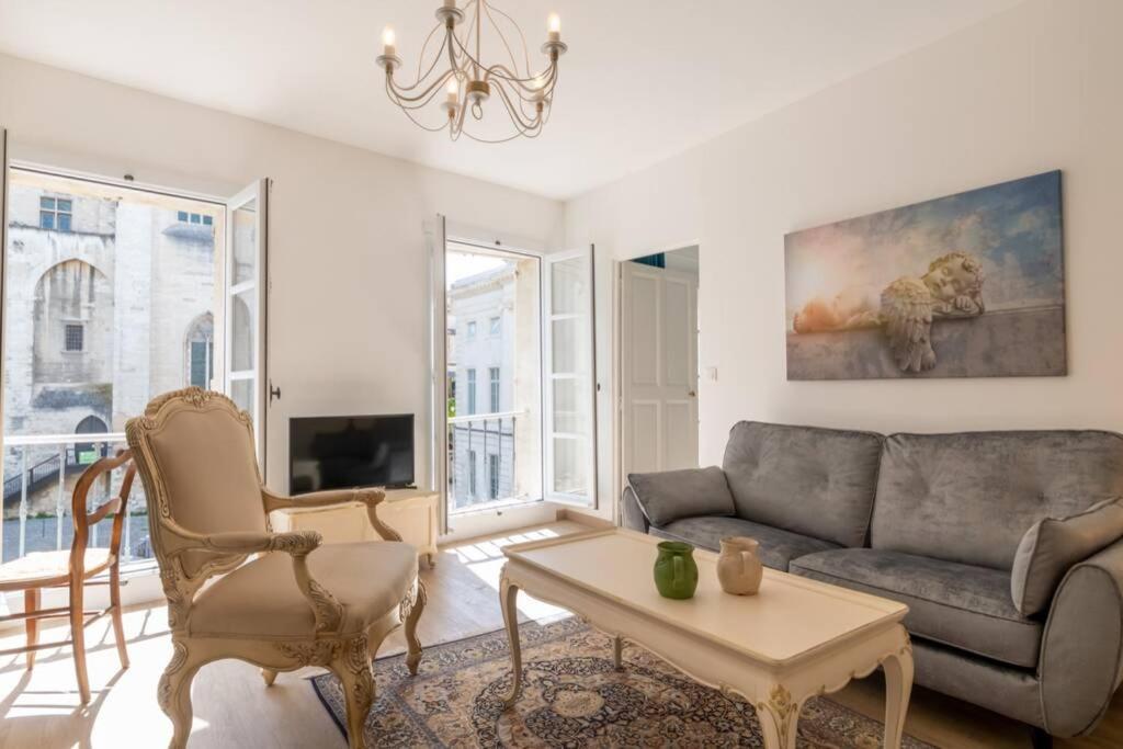 Bien D'Exception En Face Du Palais Des Papes Apartment อาวีญง ภายนอก รูปภาพ