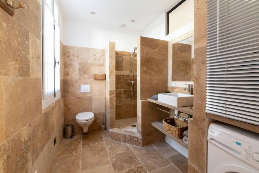 Bien D'Exception En Face Du Palais Des Papes Apartment อาวีญง ภายนอก รูปภาพ
