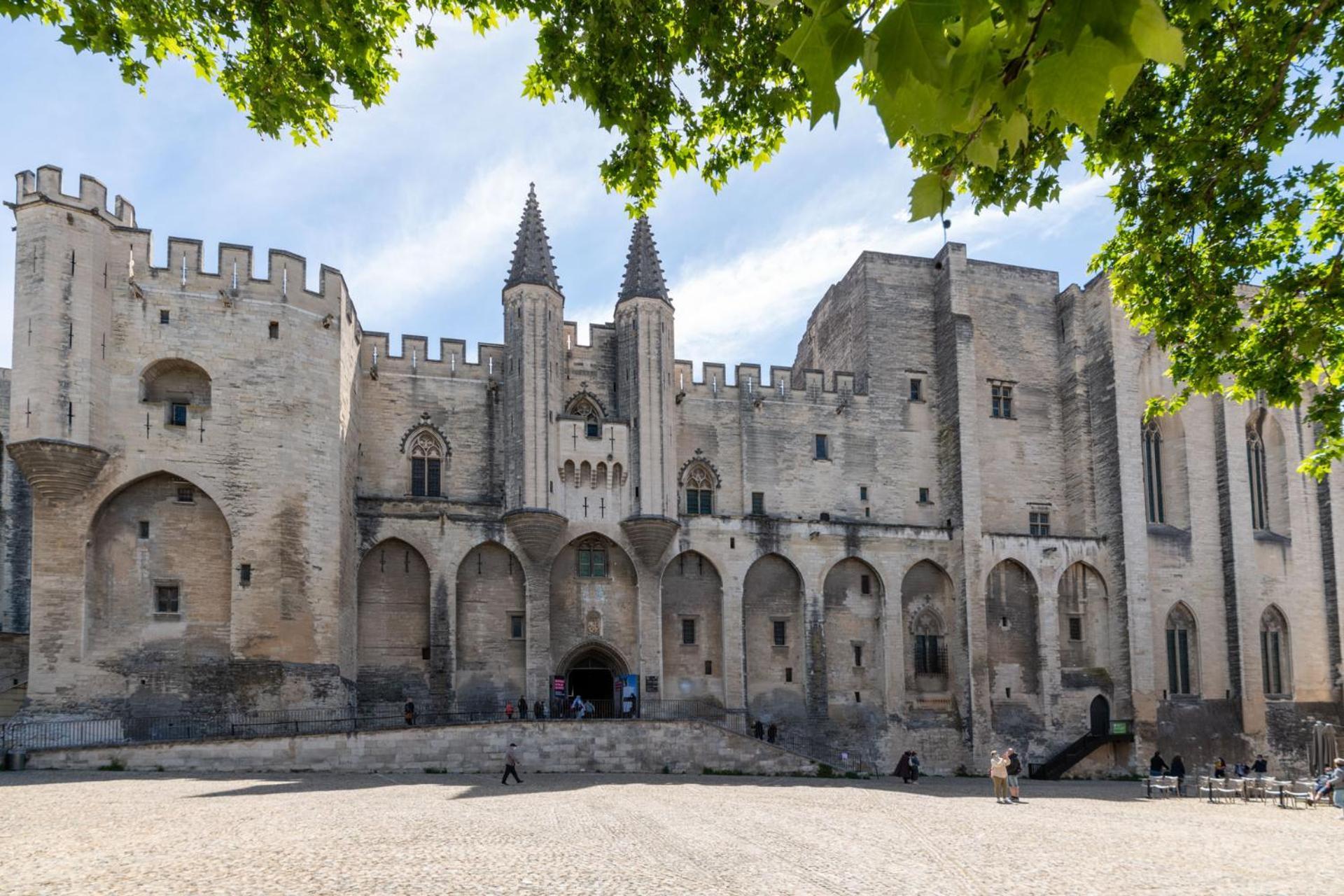 Bien D'Exception En Face Du Palais Des Papes Apartment อาวีญง ภายนอก รูปภาพ