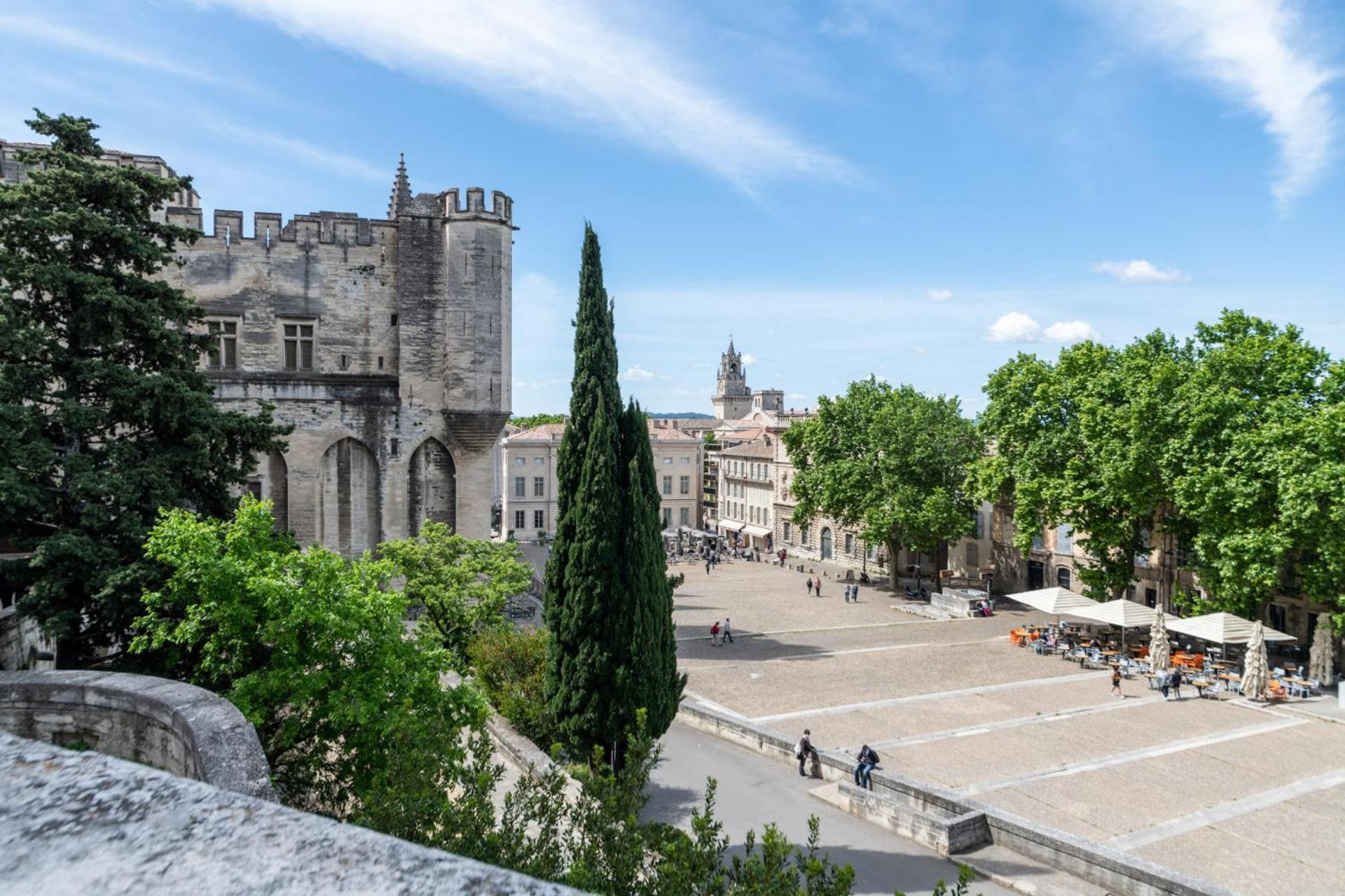 Bien D'Exception En Face Du Palais Des Papes Apartment อาวีญง ภายนอก รูปภาพ