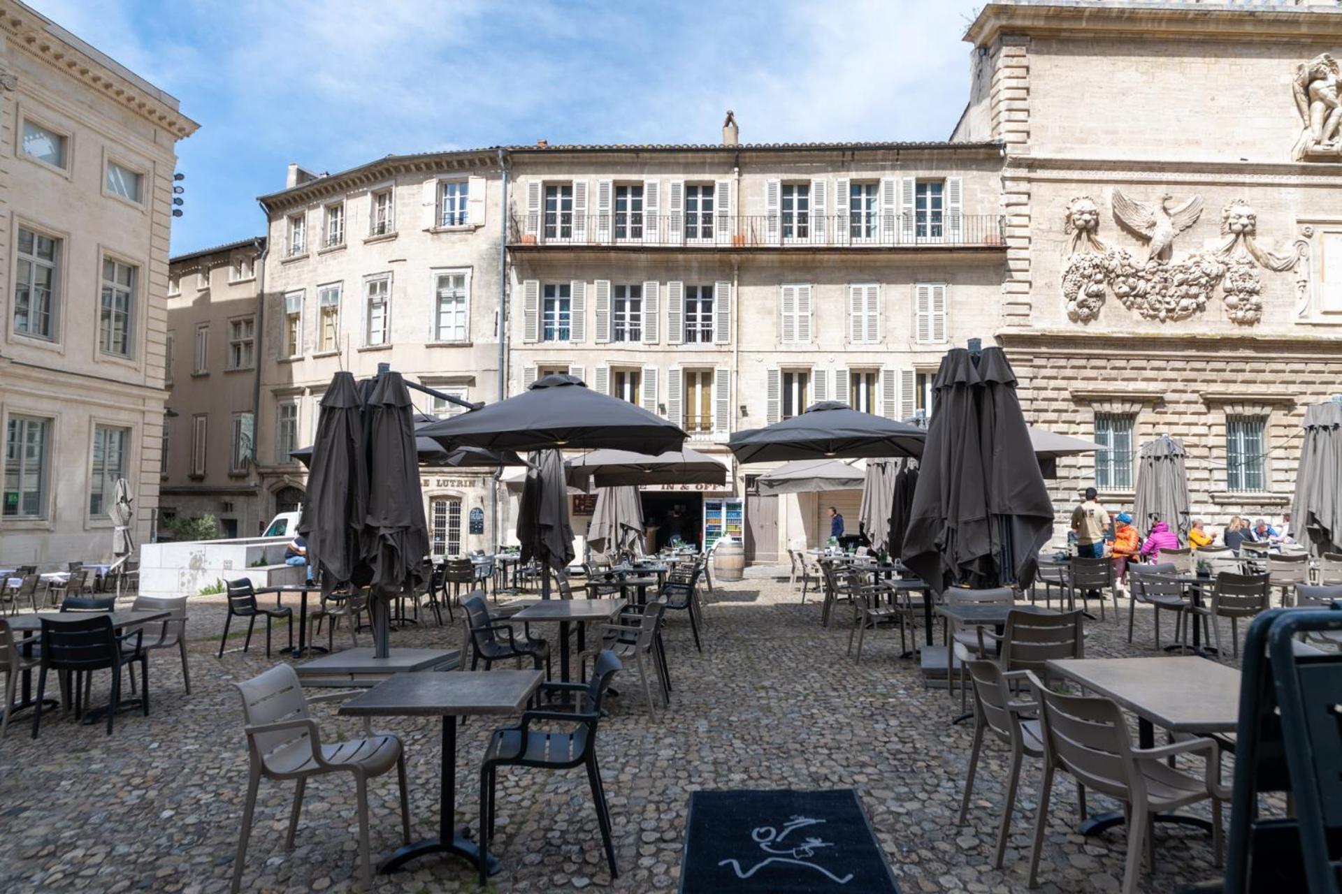 Bien D'Exception En Face Du Palais Des Papes Apartment อาวีญง ภายนอก รูปภาพ